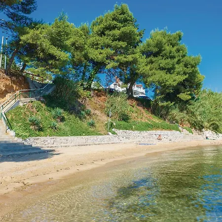 2 Bedroom Stunning In Holiday home *